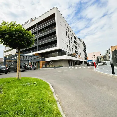 Chic Center Apartament Brasov Exterior photo